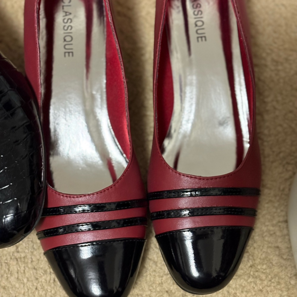 Women’s shoes